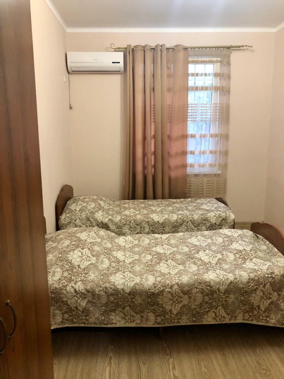 سوخومي Guest House Nadia المظهر الخارجي الصورة