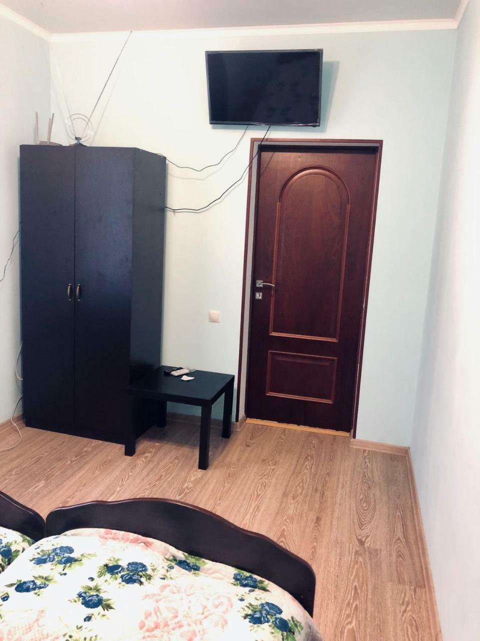 سوخومي Guest House Nadia المظهر الخارجي الصورة